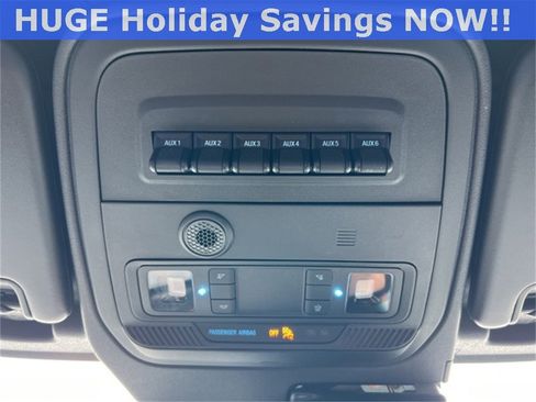 Used 2023 Ford Bronco Badlands w/ Sasquatch Package image 18