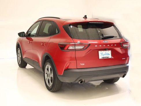 Used 2025 Ford Escape ST-Line AWD/4WD image 9