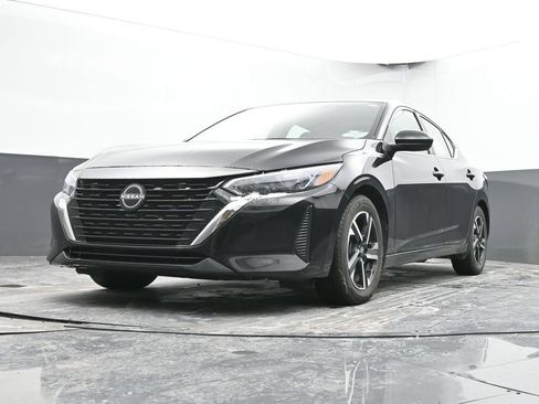 Used 2024 Nissan Sentra SV FWD image 48