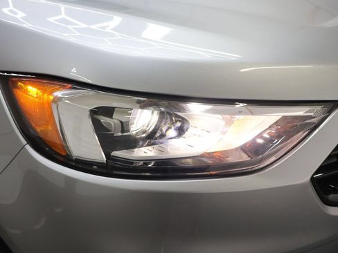 Used 2024 Ford Edge SE w/ Black Appearance Package AWD/4WD image 28