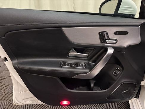 Used 2020 Mercedes-Benz CLA 250 4MATIC image 10