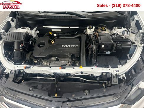 Used 2021 Chevrolet Equinox LT image 18