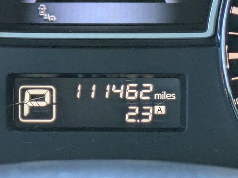 Used 2015 Nissan Pathfinder SL w/ SL Tech Package image 44