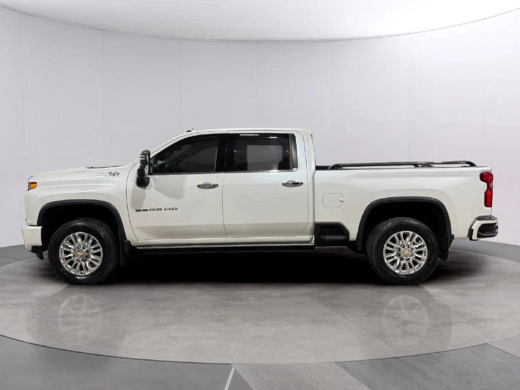 Used 2023 Chevrolet Silverado 2500 High Country w/ Z71 Off-Road Package AWD/4WD image 6
