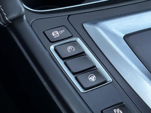 Used 2016 BMW M3 image 20