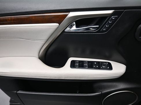 Used 2017 Lexus RX 350 350 w/ Luxury Package image 10