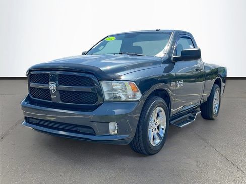 Used 2014 RAM 1500 Express RWD image 3