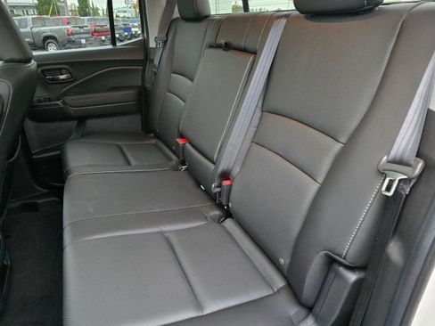 Used 2023 Honda Ridgeline RTL-E image 21