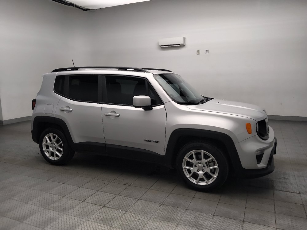 Used 2021 Jeep Renegade Latitude FWD image 11