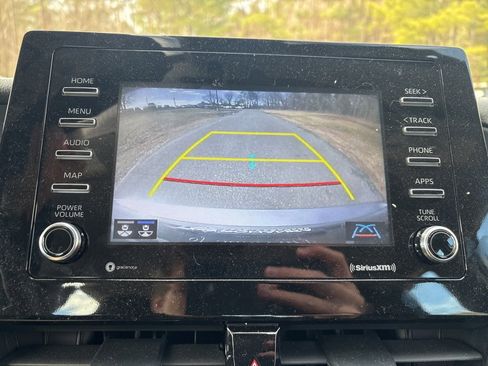 Used 2024 Toyota Camry LE w/ Convenience Package image 23