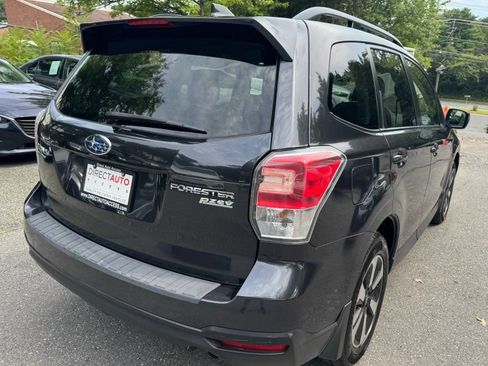 Used 2017 Subaru Forester 2.5i Premium w/ All-Weather Package AWD/4WD image 6