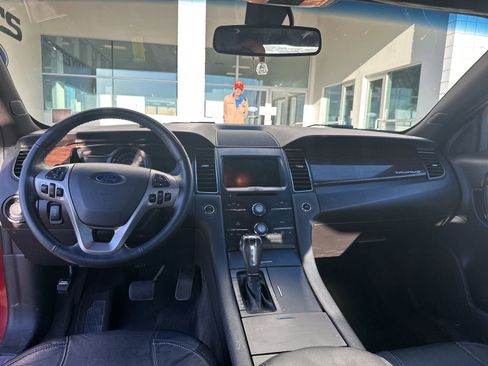 Used 2014 Ford Taurus Limited image 14