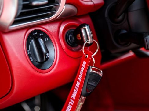 Used 2009 Porsche 911 Turbo image 28