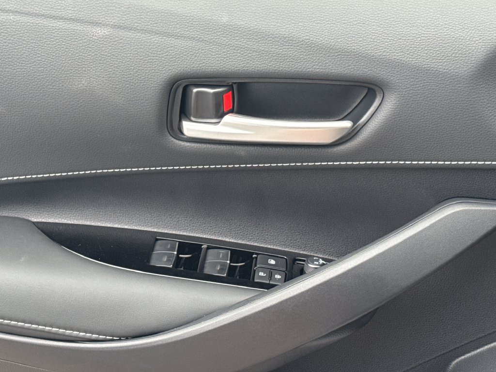 New 2026 Toyota Corolla SE FWD image 31