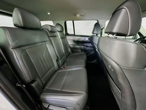 Used 2025 Hyundai Santa Fe SEL image 31