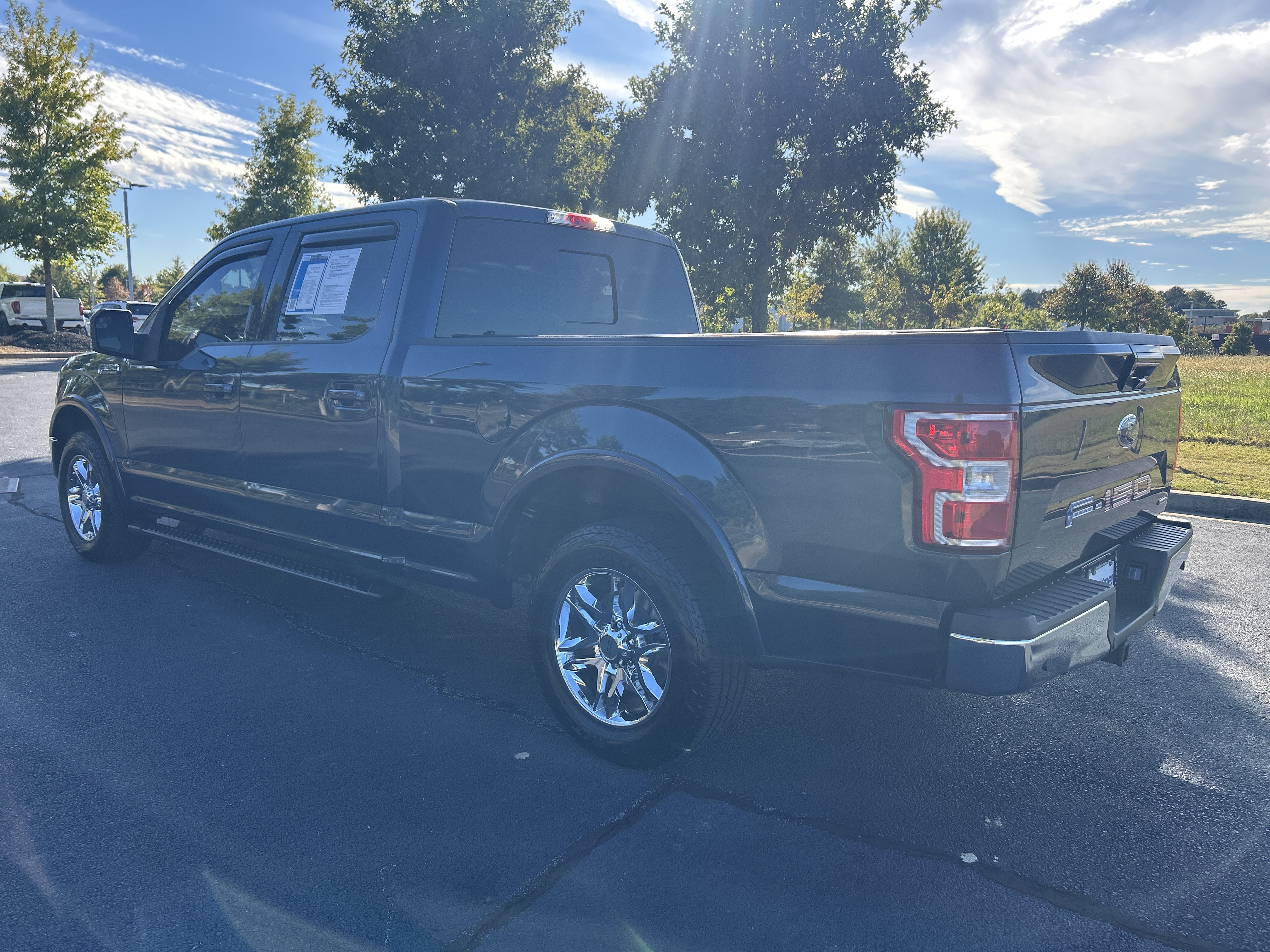 Used 2019 Ford F150 Lariat w/ Trailer Tow Package RWD image 7