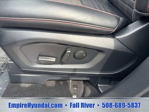 Used 2025 Ford Explorer ST-Line AWD/4WD image 21