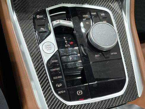 New 2027 BMW X6 M60i AWD/4WD image 23