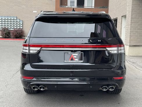 Used 2021 Lincoln Aviator Reserve w/ Equipment Group 208A AWD/4WD image 4