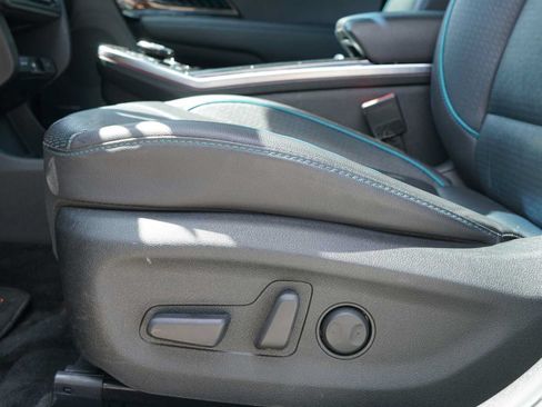 Certified 2022 Kia Niro EX Premium FWD image 18