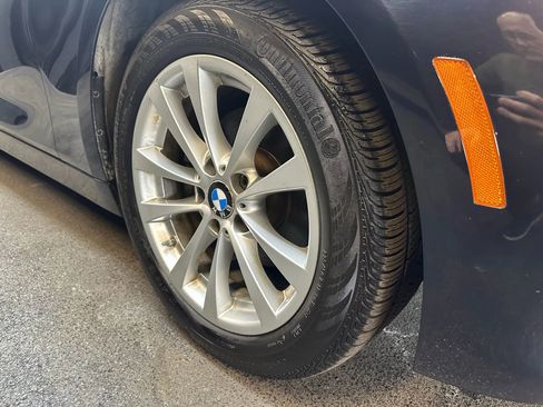 Used 2017 BMW 320i xDrive Sedan image 35