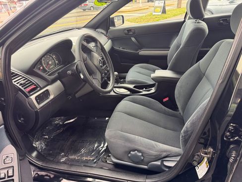 Used 2004 Mitsubishi Galant ES image 11