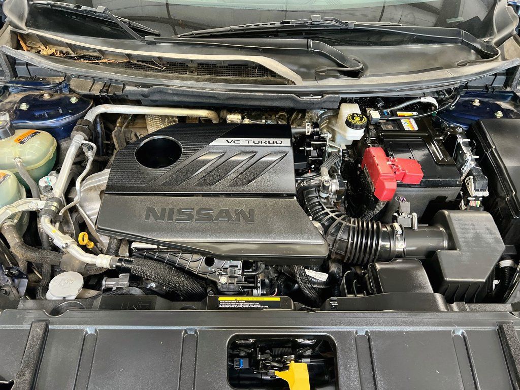 Used 2025 Nissan Rogue SV FWD image 27