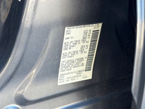 Used 2018 Nissan Titan SV w/ SV Convenience Package image 39