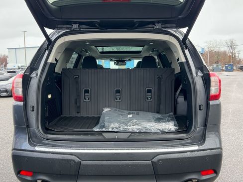 New 2026 Subaru Ascent Limited image 17