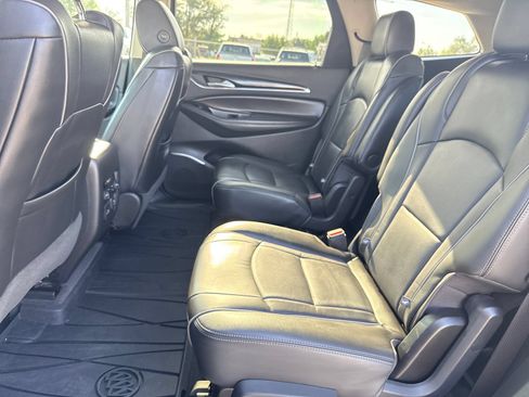 Used 2020 Buick Enclave Avenir w/ Avenir Technology Package AWD/4WD image 26