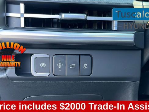 Used 2025 Hyundai Santa Fe SEL image 15