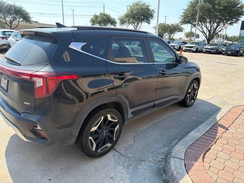 Used 2024 Kia Seltos SX AWD/4WD image 4