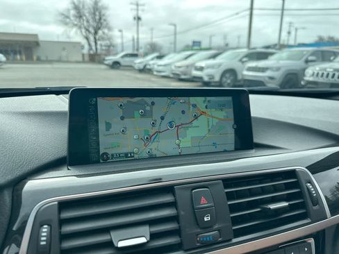 Used 2016 BMW 328i xDrive Sedan image 32