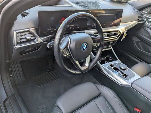 Used 2023 BMW i4 eDrive35 w/ Premium Package RWD image 10