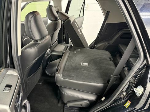 Used 2022 Toyota 4Runner SR5 Premium w/ Moonroof Package AWD/4WD image 14