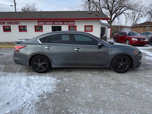 Used 2014 Nissan Altima 2.5 SL image 2