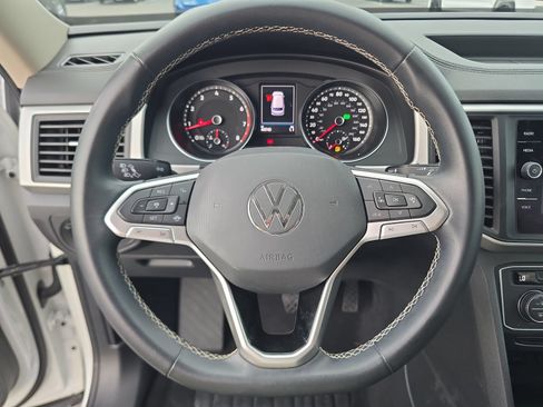 Used 2021 Volkswagen Atlas SE FWD image 26