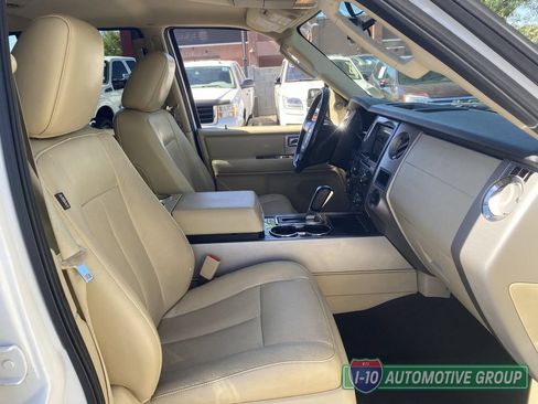 Used 2017 Ford Expedition EL Limited AWD/4WD image 11
