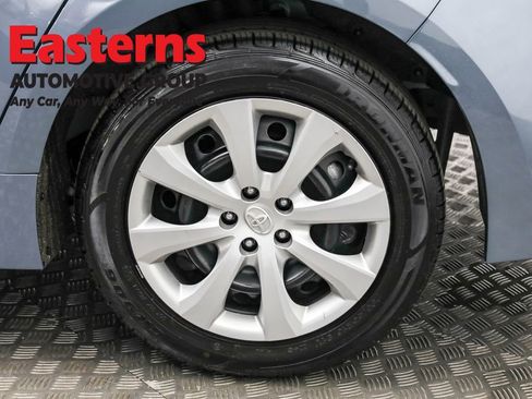 Used 2024 Toyota Corolla LE image 31