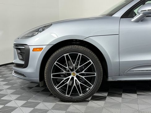 Certified 2026 Porsche Macan AWD/4WD image 13