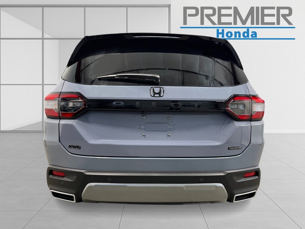 New 2026 Honda Pilot Touring image 4