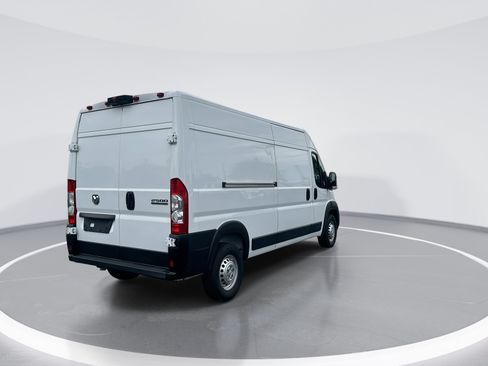 Used 2025 RAM ProMaster 2500 w/ Convenience Group FWD image 9
