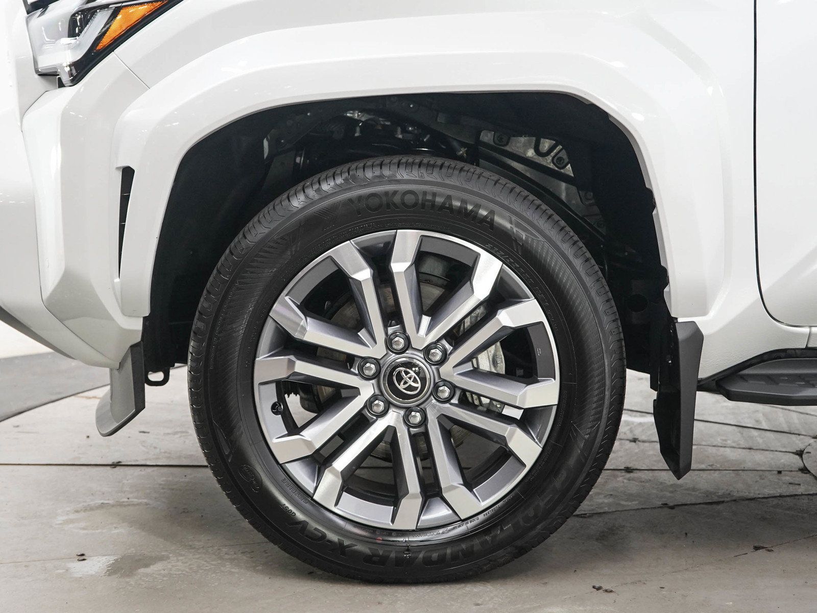 Used 2026 Toyota 4Runner Limited AWD/4WD image 30