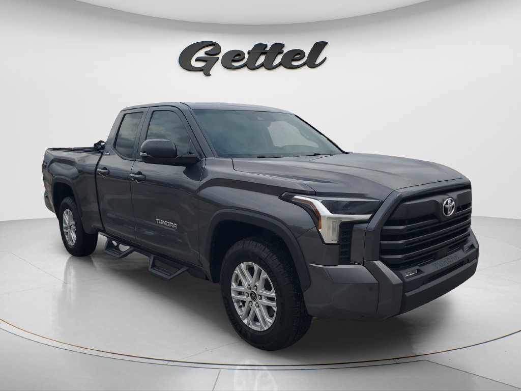 Used 2024 Toyota Tundra SR5 w/ SR5 Premium Package AWD/4WD image 3