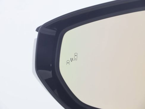 Used 2023 Lexus IS 350 F Sport image 25