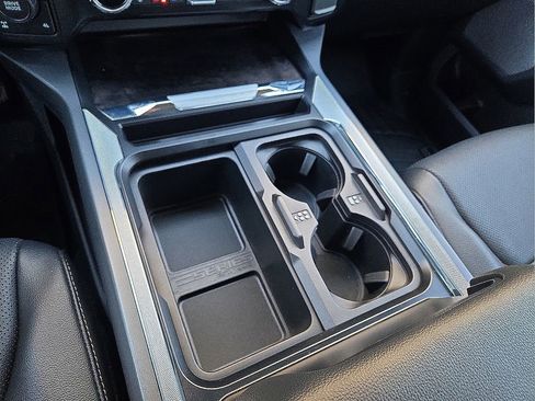 Used 2024 Ford F250 Lariat w/ Black Appearance Package image 25