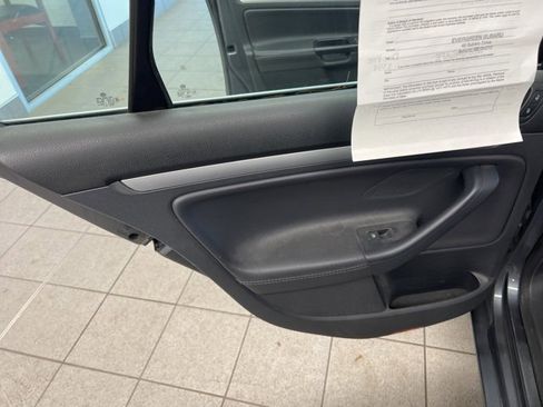 Used 2009 Volkswagen Jetta TDI image 17