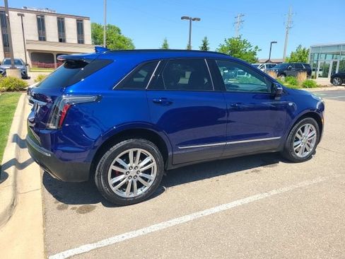 Used 2024 Cadillac XT5 Sportv AWD/4WD image 3