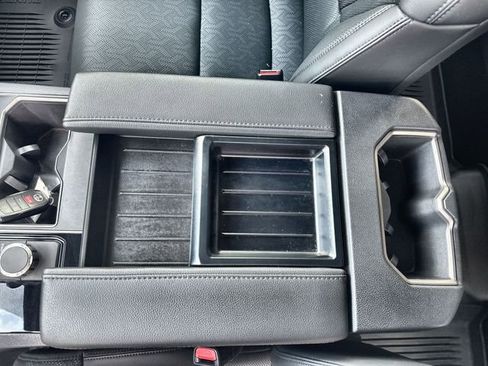 Used 2025 Toyota Tundra SR5 image 29