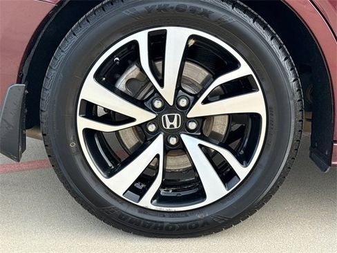 Used 2019 Honda Odyssey Elite image 8